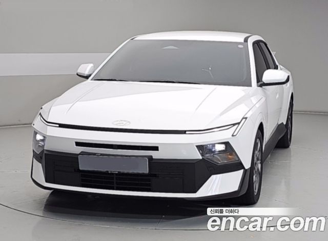Hyundai AVANTE 2027 — photo 1