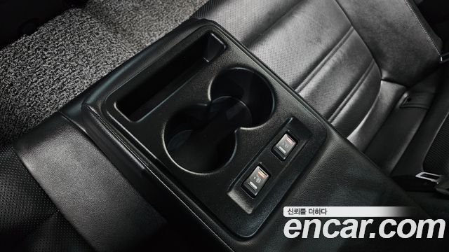 Renault Korea SM6 2019 — photo 19