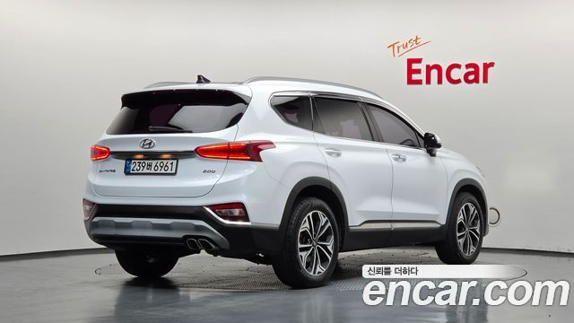 Hyundai Santafe 2019 — photo 2