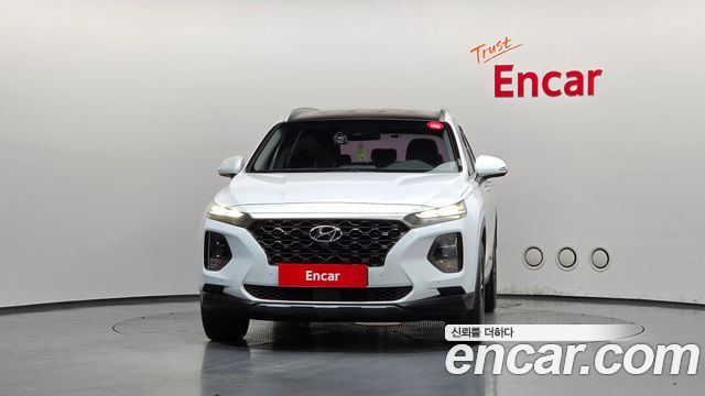 Hyundai Santafe 2019 — photo 3