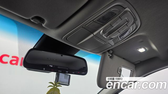 Hyundai Santafe 2019 — photo 26
