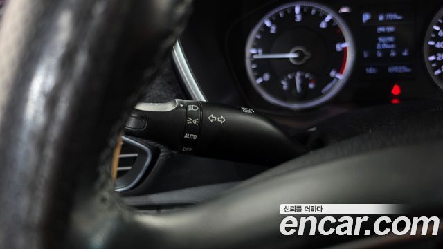 Hyundai Santafe 2019 — photo 29