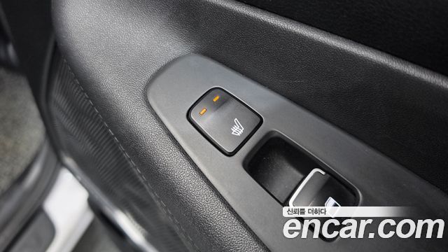 Hyundai Santafe 2019 — photo 32