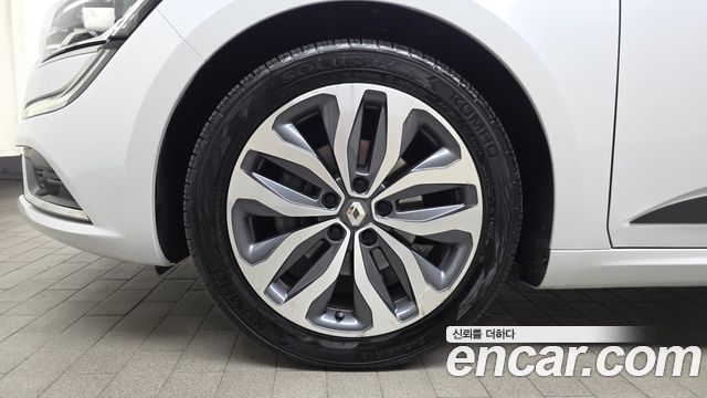 Renault Korea SM6 2017 — photo 5