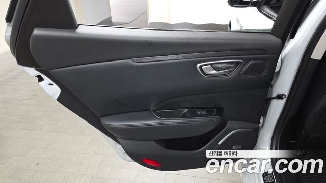 Renault Korea SM6 2017 — photo 15