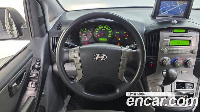 Hyundai Starex 2016 — photo 14