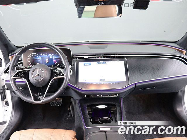 Mercedes-Benz E-Class 2024 — photo 14