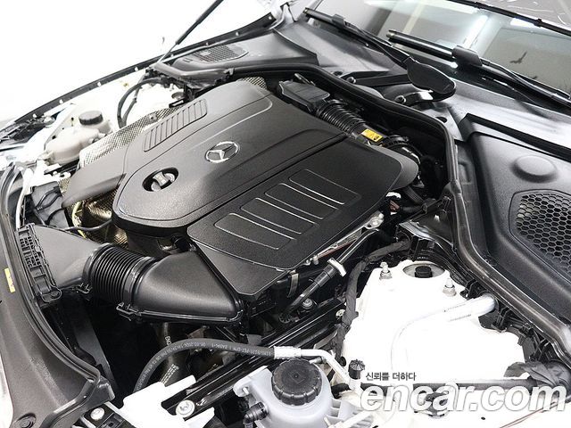Mercedes-Benz E-Class 2024 — photo 19