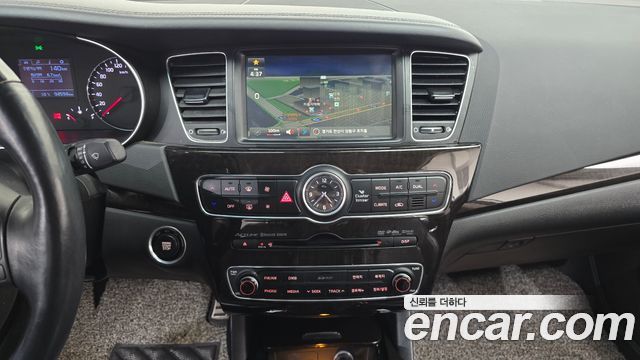 Kia K7 2014 — photo 18