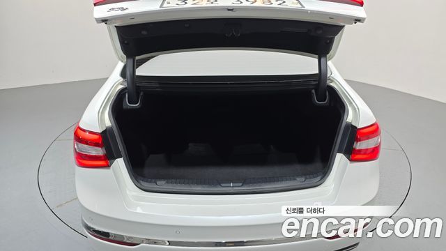 Kia K7 2014 — photo 23