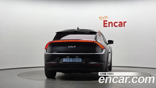 Kia EV6 2022 — photo 4