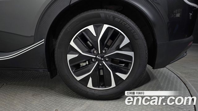 Kia EV6 2022 — photo 7