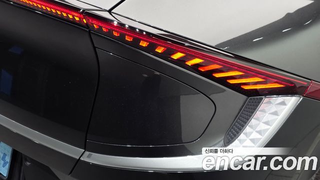 Kia EV6 2022 — photo 9