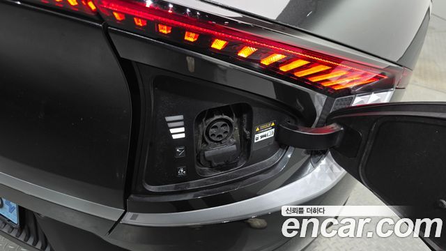 Kia EV6 2022 — photo 35