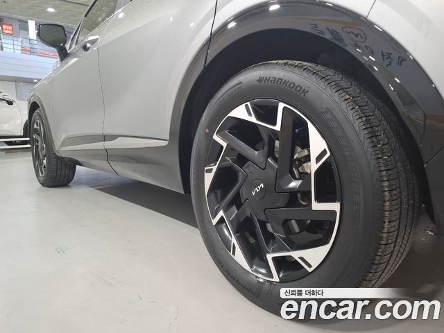 Kia Sportage 2023 — photo 5