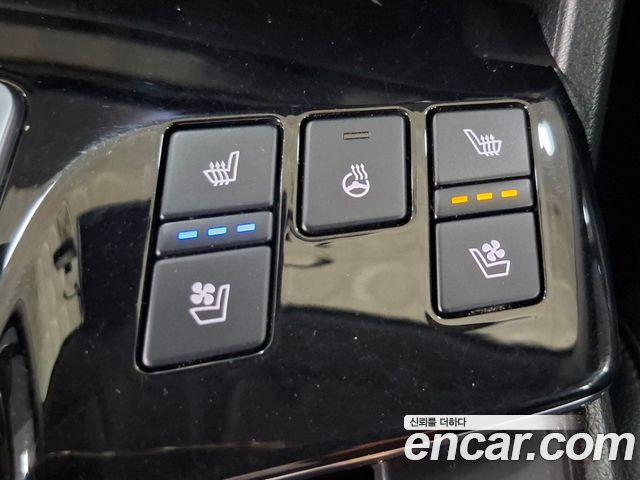 Kia Sportage 2023 — photo 14