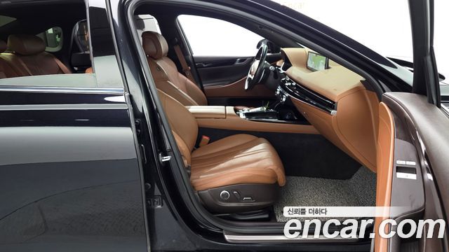 Genesis G80 2023 — photo 10