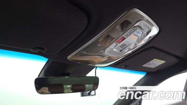 Genesis G80 2023 — photo 18