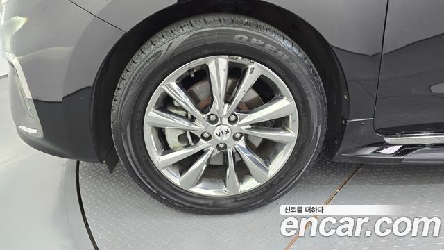 Kia Canival 2019 — photo 5
