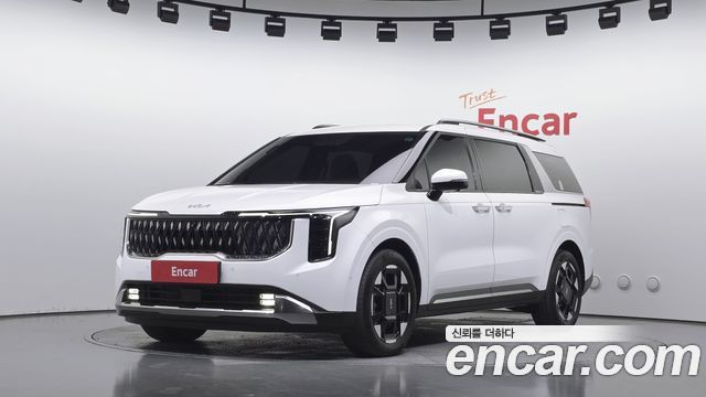 Kia Canival 2024 — photo 1