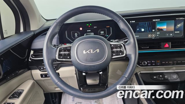 Kia Canival 2024 — photo 20