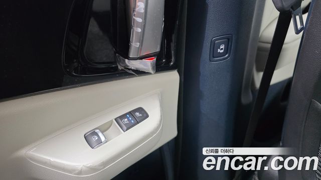 Kia Canival 2024 — photo 26