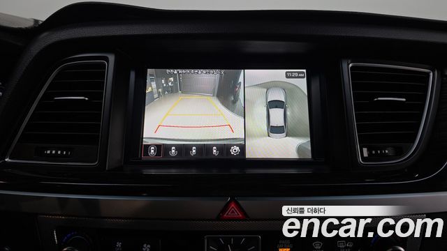 Genesis G80 2019 — photo 21