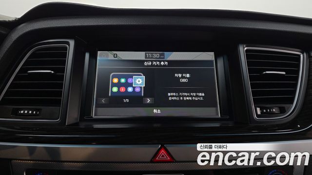 Genesis G80 2019 — photo 22