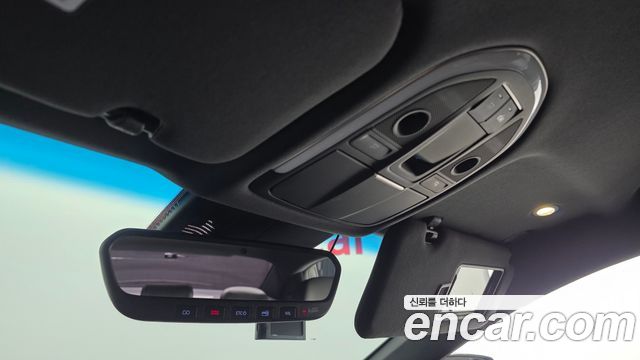 Genesis G80 2019 — photo 30
