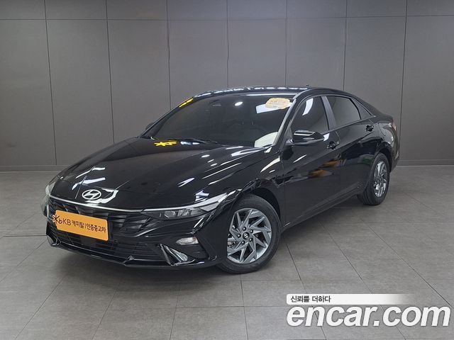 Hyundai AVANTE 2025 — photo 1