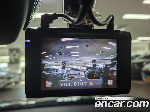 Hyundai AVANTE 2025 — photo 9