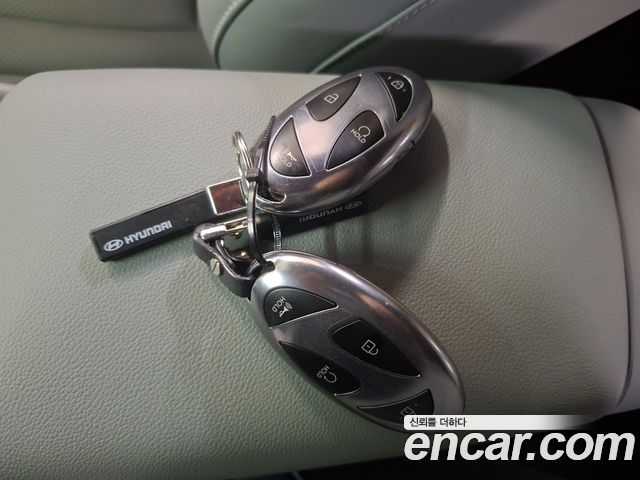 Hyundai AVANTE 2025 — photo 14