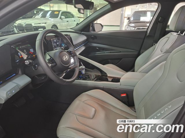 Hyundai AVANTE 2025 — photo 16