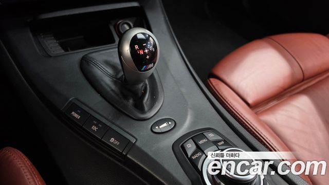 BMW M3 2012 — photo 9