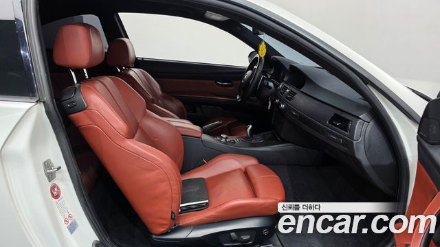 BMW M3 2012 — photo 11