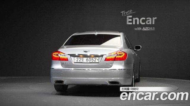 Hyundai Genesis 2013 — photo 4