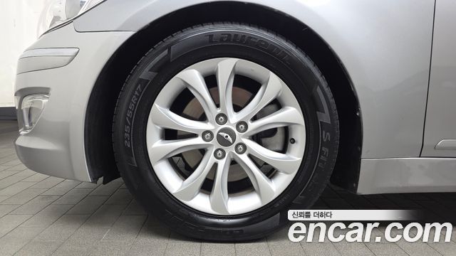 Hyundai Genesis 2013 — photo 5