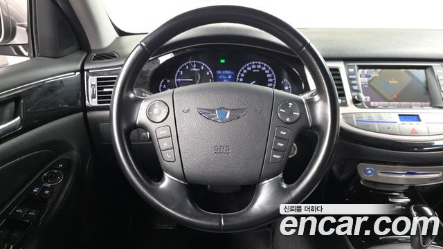 Hyundai Genesis 2013 — photo 19