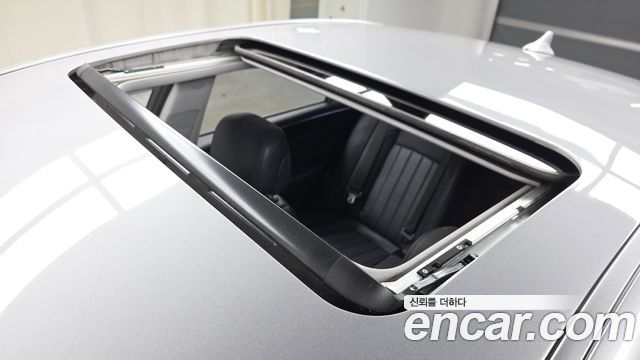 Hyundai Genesis 2013 — photo 25