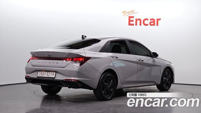 Hyundai AVANTE 2023 — photo 2