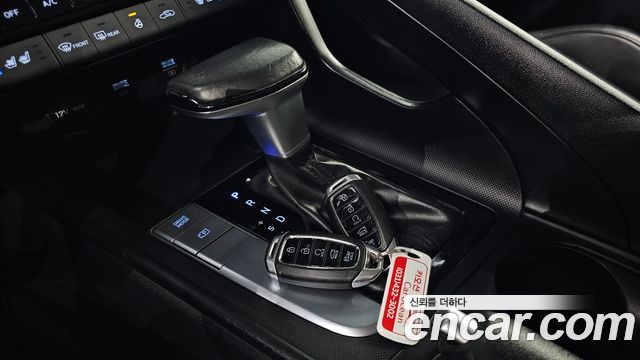 Hyundai AVANTE 2023 — photo 9