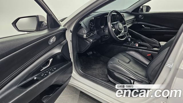 Hyundai AVANTE 2023 — photo 10