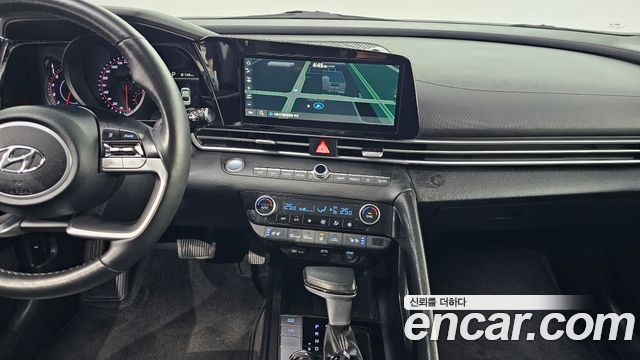 Hyundai AVANTE 2023 — photo 13