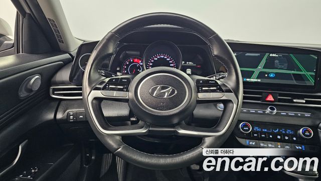 Hyundai AVANTE 2023 — photo 14