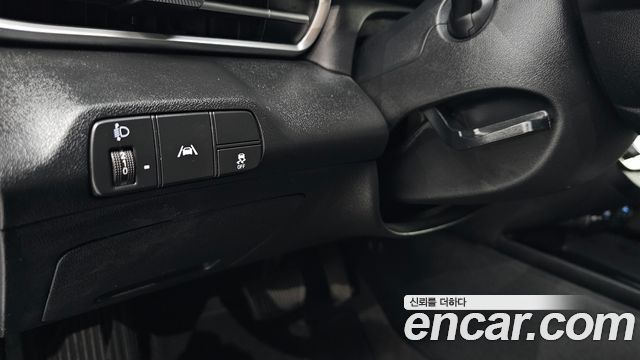 Hyundai AVANTE 2023 — photo 19