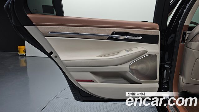 Genesis G90 2021 — photo 15