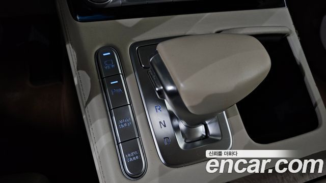 Genesis G90 2021 — photo 27