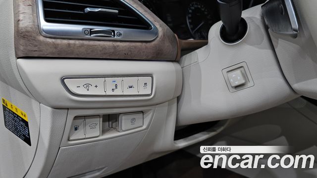 Genesis G90 2021 — photo 40
