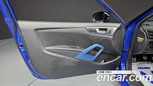 Hyundai Veloster 2013 — photo 14