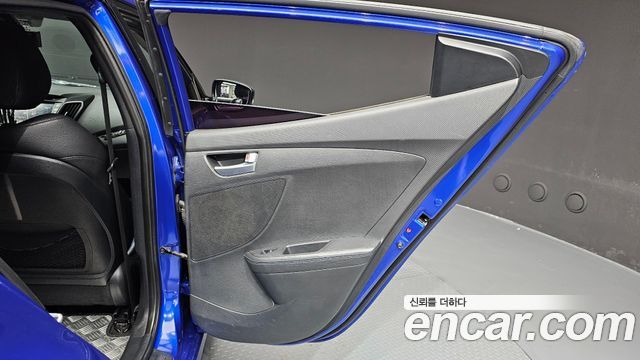Hyundai Veloster 2013 — photo 15